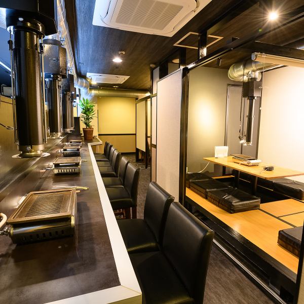 [Yakiniku to enjoy at the counter seats] There are 8 seats available at the counter.It is also possible to use it by yourself ◎ It is also recommended for adults to use it on a date side by side ♪ Please feel free to use it!