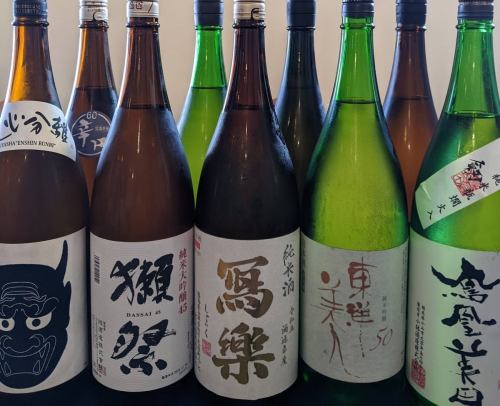全国各地の地酒多数品そろえ！
