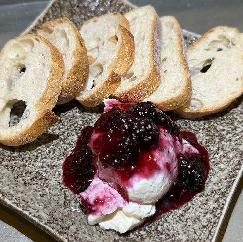 ベリーチーズ豆腐