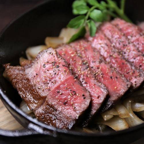 Low-fat, high-protein lean meat in chunks