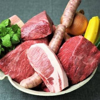 【難波限定】厳選ステーキ5種・特製バーグ・肉TKGなど7品+200種飲み放題「至福肉づくしコース」