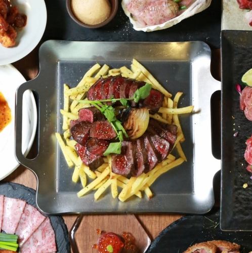 Taste and compare red meats in a course