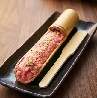 羊肉店の100%ラム肉生つみれ