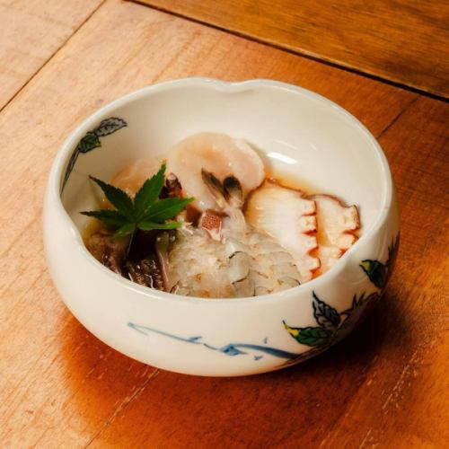 @chari_kura👈Check out other posts

[Specialty: Grilled fish sauce]
You can drink sake endlessly!!

This dish features squid, shrimp, octopus, and scallops marinated in a fish sauce called Shiko no Tsuyu, made from anchovies caught at Toyohama fishing port.

⁡
——————————————
⁡
Follow @chari_kura👈 to get the latest information🌸
⁡
[Store address]
7-1-9 Mizuho-cho, Handa City, Aichi Prefecture
⁡
【business hours】
Weekdays and Sundays: 17:00-21:30

Friday and Saturday: 17:00 - 22:30
⁡
[TEL]
0569-21-6367
⁡
Please feel free to make a reservation by phone or DM.
⁡
——————————————
#Handa Izakaya #Handa Motsunabe #Handa Japanese Food #Handa Private Room Izakaya #Handa Sushi #Handa Banquet #Handa Charcoal Grill #Handa Tempura #Handa Obanzai
#Mikawa Izakaya #Mikawa Motsunabe #Mikawa Japanese Cuisine #Mikawa Private Room Izakaya #Mikawa Sushi #Mikawa Banquet #Mikawa Charcoal Grill #Mikawa Tempura #Mikawa Obanzai
#Chita Peninsula Izakaya #Chita Peninsula Motsunabe #Chita Peninsula Japanese Food #Chita Peninsula Private Room Izakaya #Chita Peninsula Sushi #Chita Peninsula Banquet #Chita Peninsula Charcoal Grill #Chita Peninsula Tempura #Chita Peninsula Obanzai
#Aichi Gourmet #Aichi Izakaya