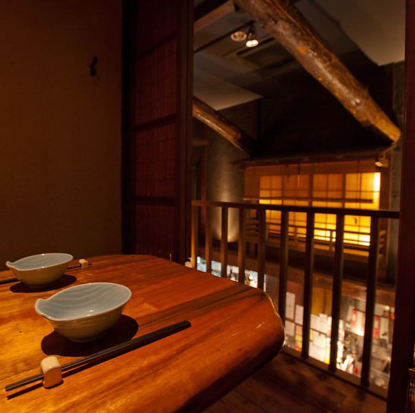Most of our restaurants are semi-private rooms.You can enjoy your meal without worrying about your surroundings, such as a sunken kotatsu table or a table for two.Tables can be joined together for small banquets, so make a reservation early!