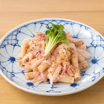 コンビーフ マカロニサラダ