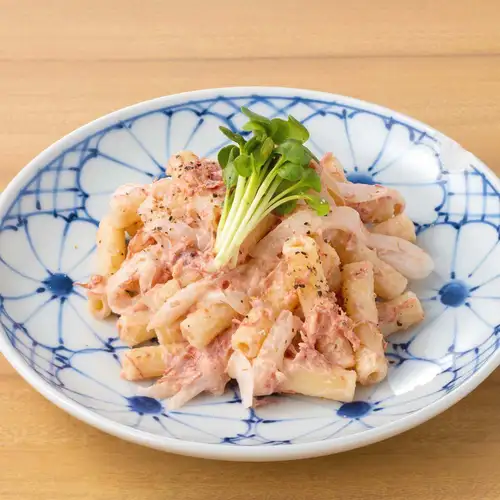 コンビーフ マカロニサラダ