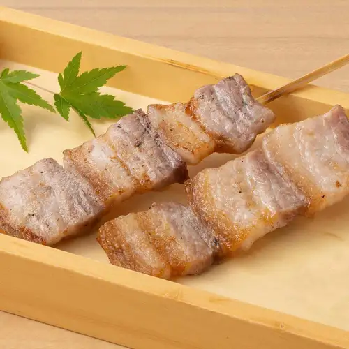 【串】黒豚バラ串 一本/ピーマン肉詰め串 一本　各