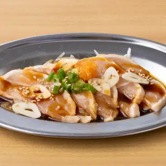 鹿儿岛特色菜：鸡肉刺身配柚子醋