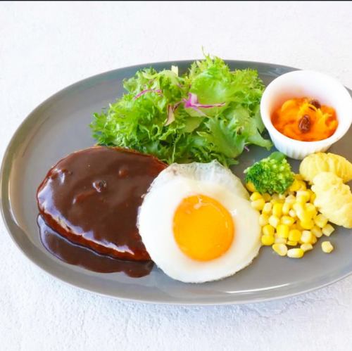 ハンバーグ～デミグラスソース～（ライスorバゲット）