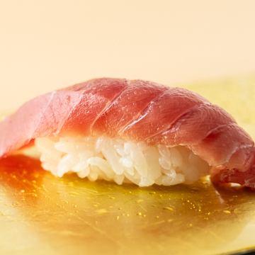 贅沢な寿司を楽しめる