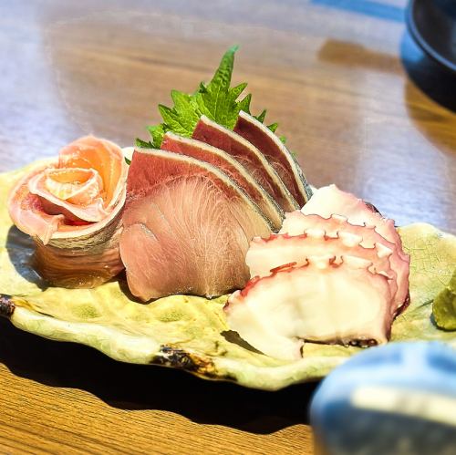 お刺身三点盛り合わせ