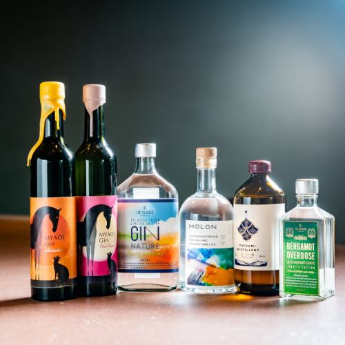 A wide variety of alcoholic beverages awaits you! Enjoy the ultimate drink.