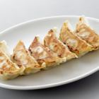 こだわりの焼き餃子　厳選素材　青森県産にんにく使用！（6個）