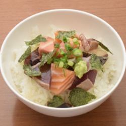 ミニ海鮮丼／ミニカレー