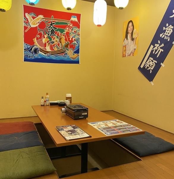 【少人数のお客様にも◎】駐車場があるため、お車でお越しの方も安心！お子様連れのお客様も大歓迎です♪プライベート感のある落ち着いたお席もございますので、少人数でのご利用にもオススメです◎