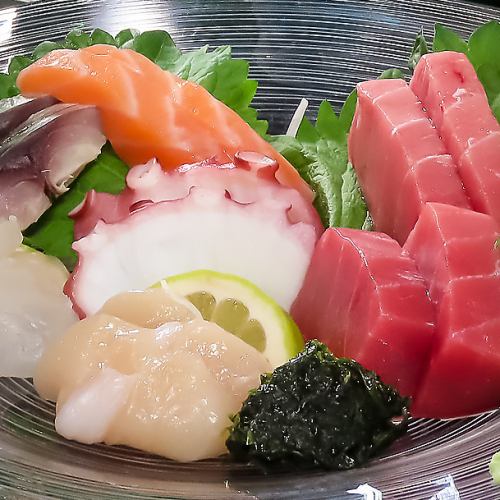 什錦生鮪魚刺身
