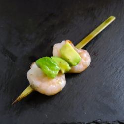 たい わさびタルタル/たい おろしポン酢/たい バジルトマト/海老アボカド/海老バジルチーズ