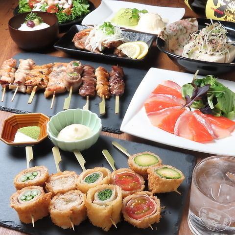 備長炭で旨味を凝縮した焼鳥と彩り野菜串の全9品飲放付コース◎
