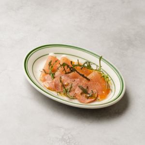 生ハムとサラミ盛り合わせ