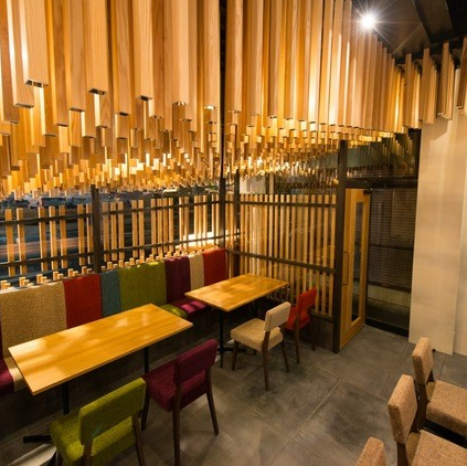 《お2人でも対応可能なテーブル席です◎》