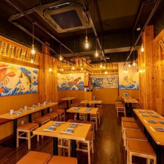 This is the perfect place for a lively gathering or an important anniversary.The spacious space allows you to relax without worrying about those around you, which naturally leads to lively conversation.The relaxing Japanese atmosphere is comfortable, and the cuisine made with seasonal ingredients and carefully selected alcoholic beverages will add color to your special time.You can rest assured that we will provide detailed support according to your needs.