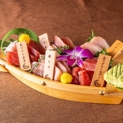 店主が厳選する旨いマグロは、キメ細やかな極上の味わい