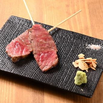 和牛レアステーキ