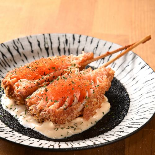 ≪鶏のポテンシャルを最大に引き出す技。≫部位ごとにオリジナルソースで仕上げた”のれんの絶品串”