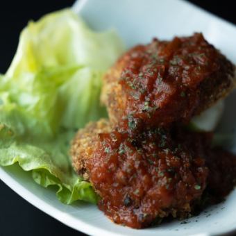 和牛メンチカツ ～特製デミグラスソース～