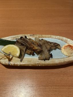 エイヒレの炙り焼き