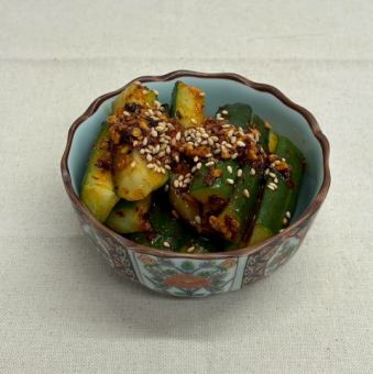 Chili oil cucumber