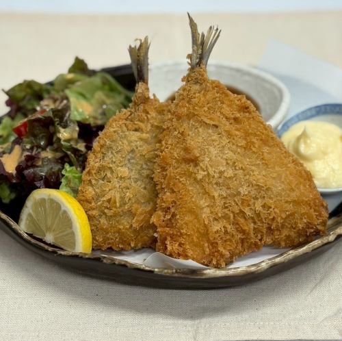 Fried horse mackerel (2 pieces)