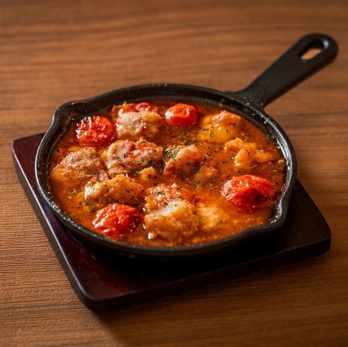 치킨과 토마토의 아히조