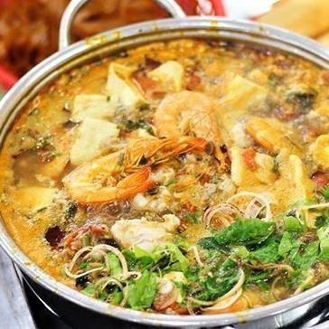 "Laukuadon" Crab broth hot pot (for 2 to 4 people)