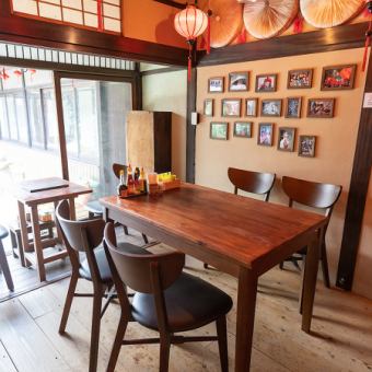 There are 7 table seats for 4 people on the 1st floor ◎ Recommended for various banquets and girls' meetings ♪