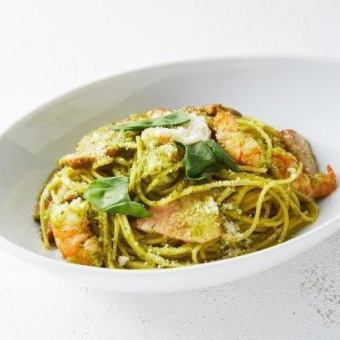 [Olive oil] Genovese with shrimp and bacon