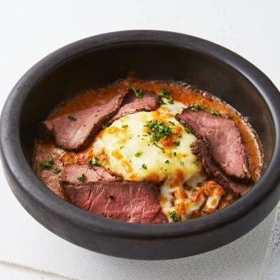 [Pilaf] Roast beef and creamy truffle mashed potato brown sauce doria