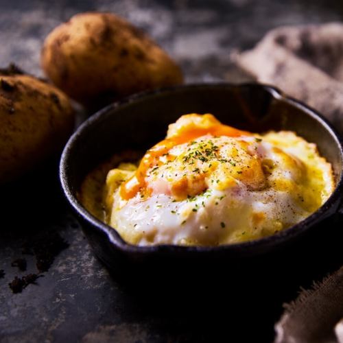 Garlic Bacon Potatoes with Cheese