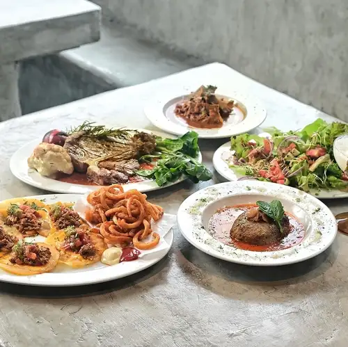 沖縄では定番のメキシカン料理を当店でも