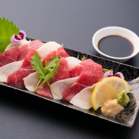 Sakura meat sashimi