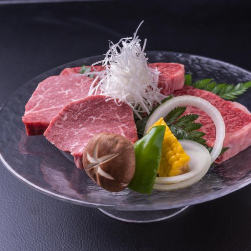 Kagoshima Prefecture Kuroge Wagyu Beef Special Chateaubriand <150g>