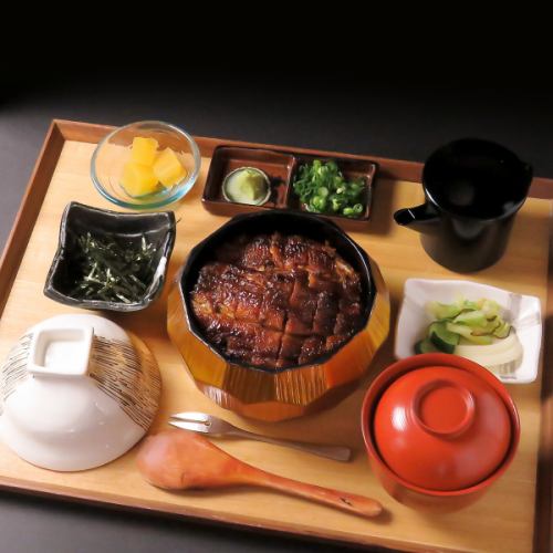 ひつまぶし長（一匹）4,378円（税込）