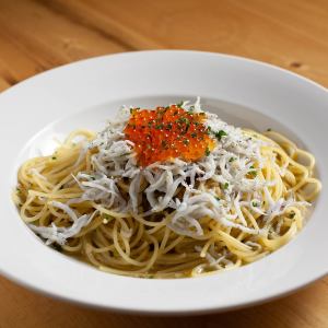 しらすといくらのペペロンチーノ