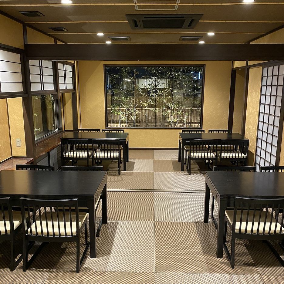 雰囲気自慢の店内でお食事をお楽しみいただけます。