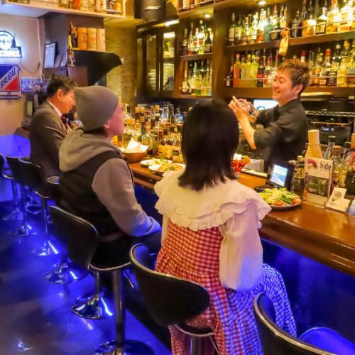 【アットホームなカウンター席】