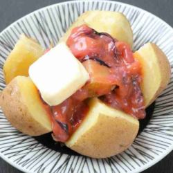 Kitaakari salted potatoes with butter