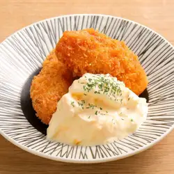 たっぷりタルタルの牡蠣フライ