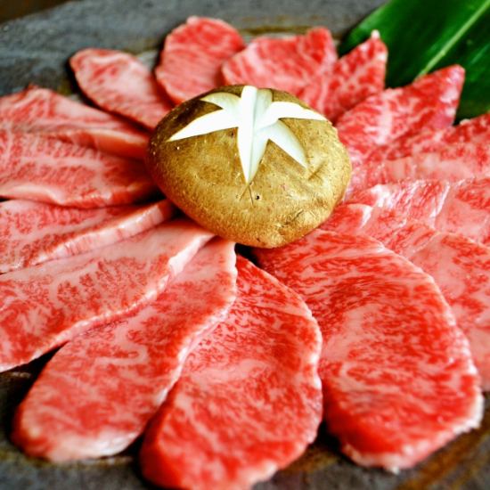 焼肉食べ放題が60分1980円～！駅チカ徒歩１分♪