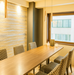 落ち着いた完全個室で会社宴会などの大人数での宴会の際は、是非ご利用下さい！※写真はイメージです。